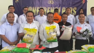 Pindahkan Beras Subsidi ke Karung Polos, Oknum Rekanan Bulog di Jambi Ditangkap