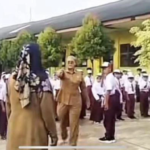 Oknum Guru di Lampung yang Viral Hendak Cekik Muridnya, Pernah Pakai Celana Pendek ke Sekolah