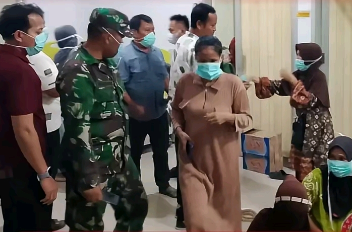 Total Ada 80 Siswa Dari SDN 5 dan SMPN 1 di Pedamaran OKI yang Diduga Keracunan MBG, Mual Hingga Muntah