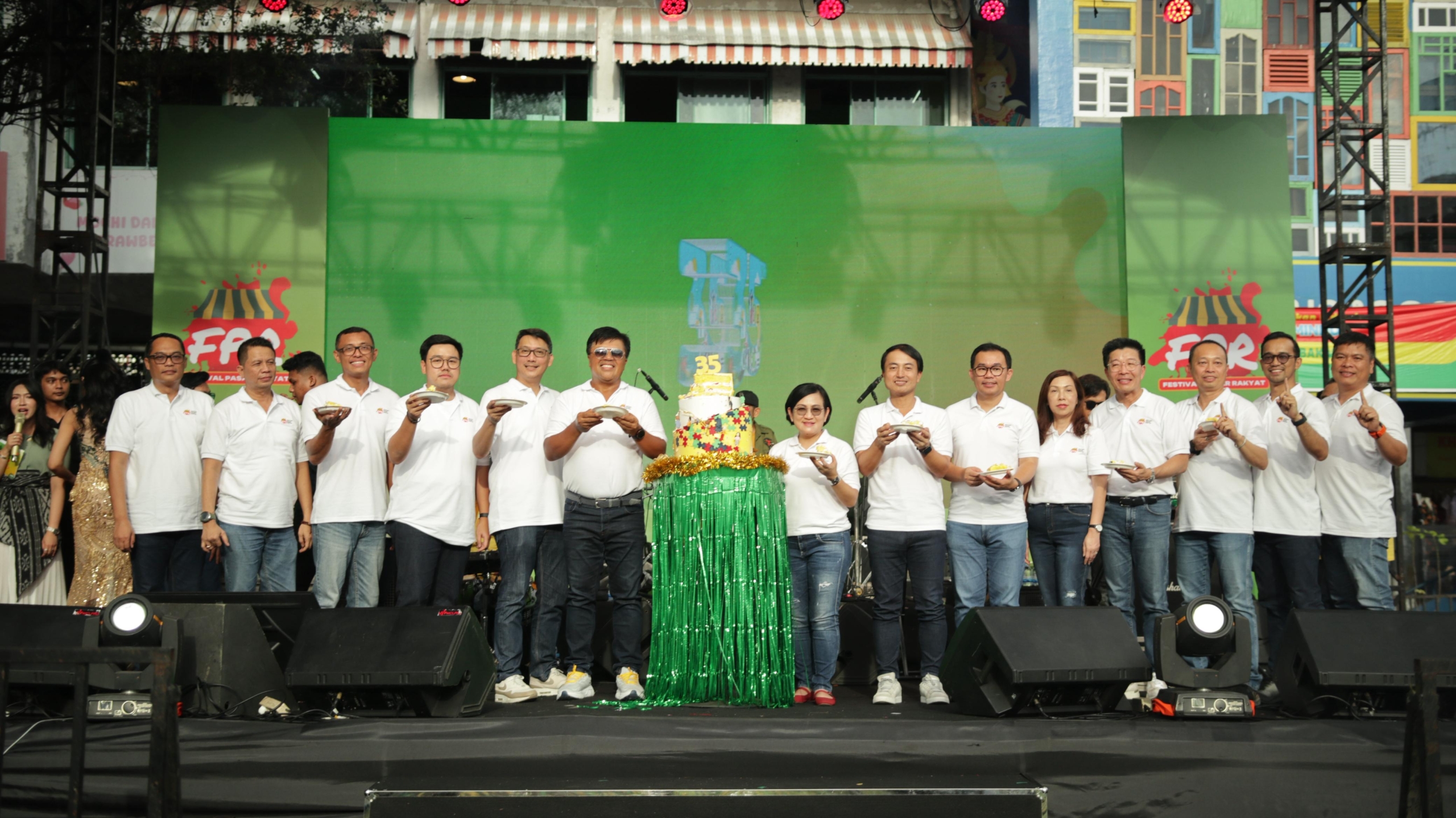 Adira Finance Rayakan 35 Tahun: Perkuat InklusiKeuangan, Transformasi Digital, dan Dampak Sosialmelalui “Langkah Baru Bersama Sahabat”