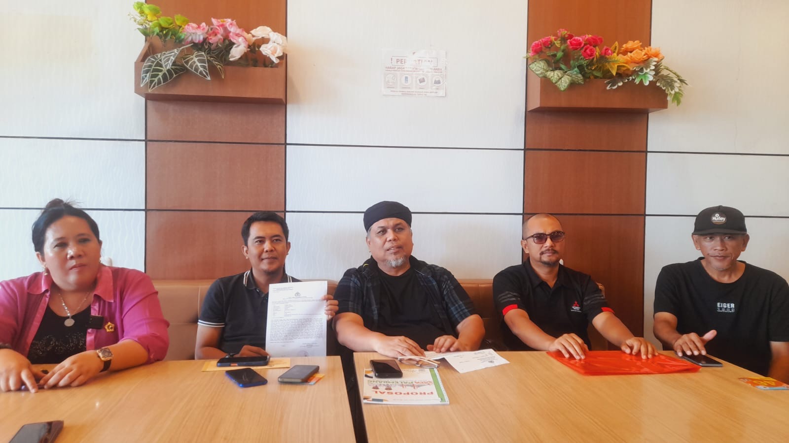 Dugaan Penipuan Pengadaan Ompreng MBG, Mantan Ketua DPRD Solok Resmi Dilaporkan