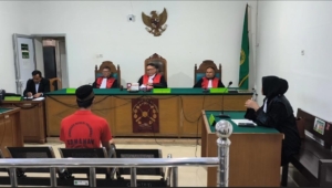 Hakim Vonis Penjual Kucing Kuwuk 6 Bulan Penjara di PN Palembang