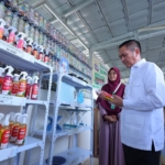 Wujudkan 1 Kelurahan 1 Bank Sampah, Walikota Palembang Ratu Dewa Serahkan Bantuan Sarpras ke 25 Bank Sampah Aktif